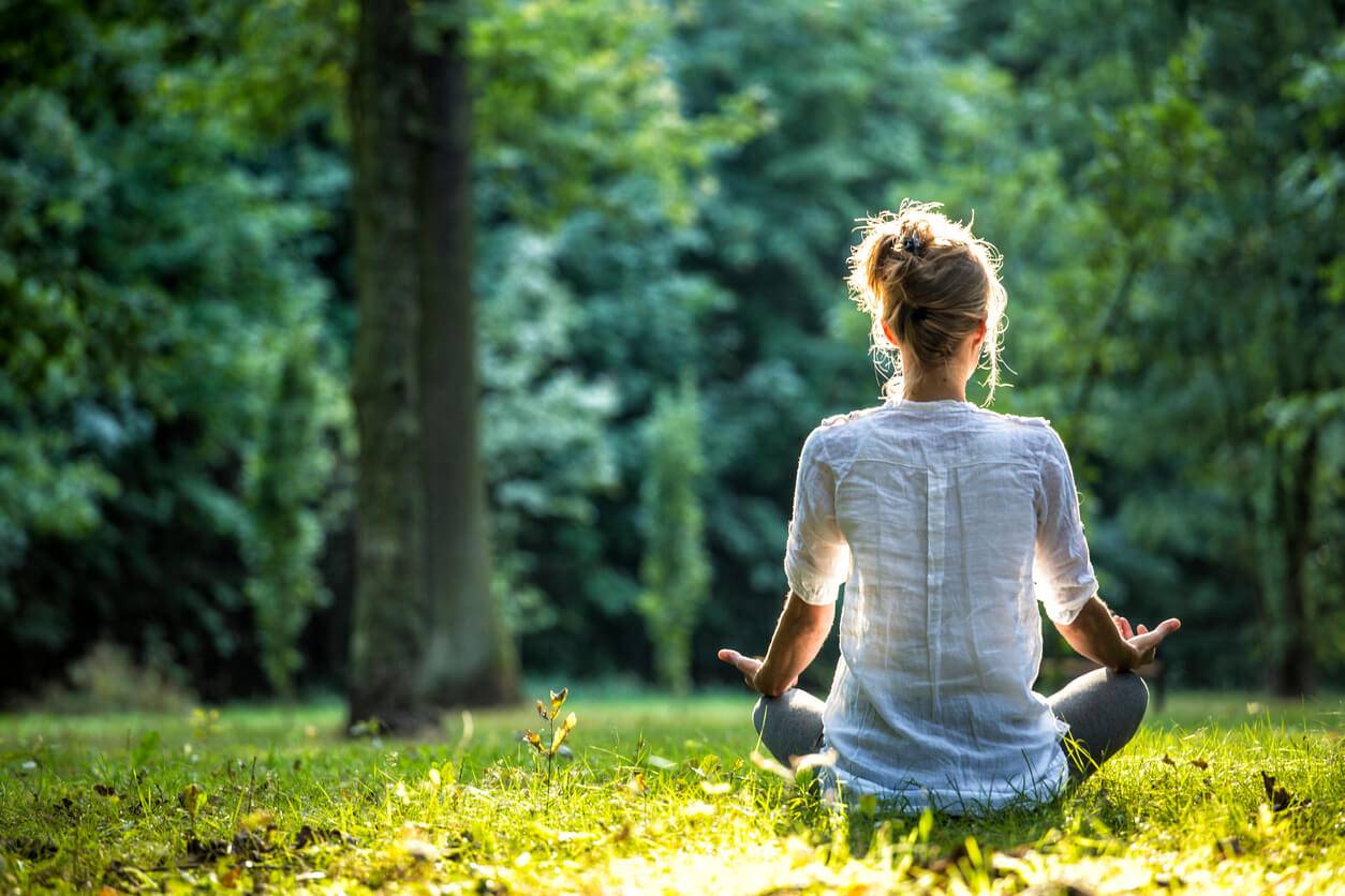 Les effets positifs de la nature et des espaces verts sur le bien-être psychologique